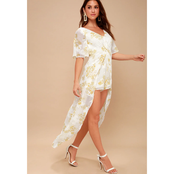 4SI3NNA Luna White and Yellow Floral Print Maxi Romper Small - Picture 3 of 16